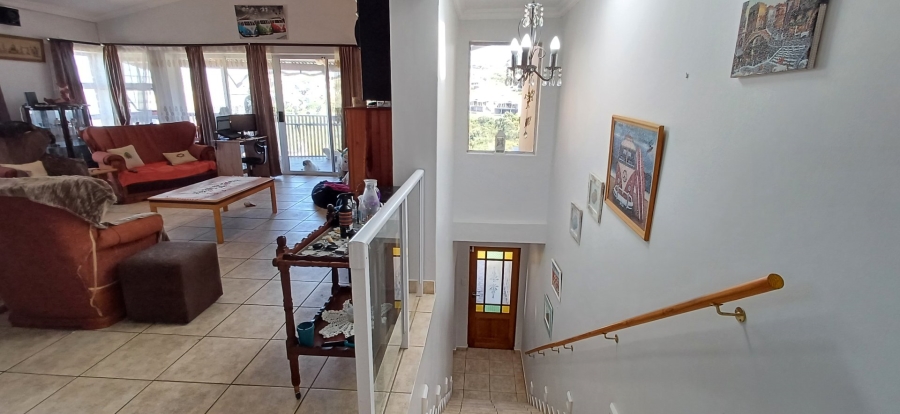 3 Bedroom Property for Sale in Dana Bay Western Cape